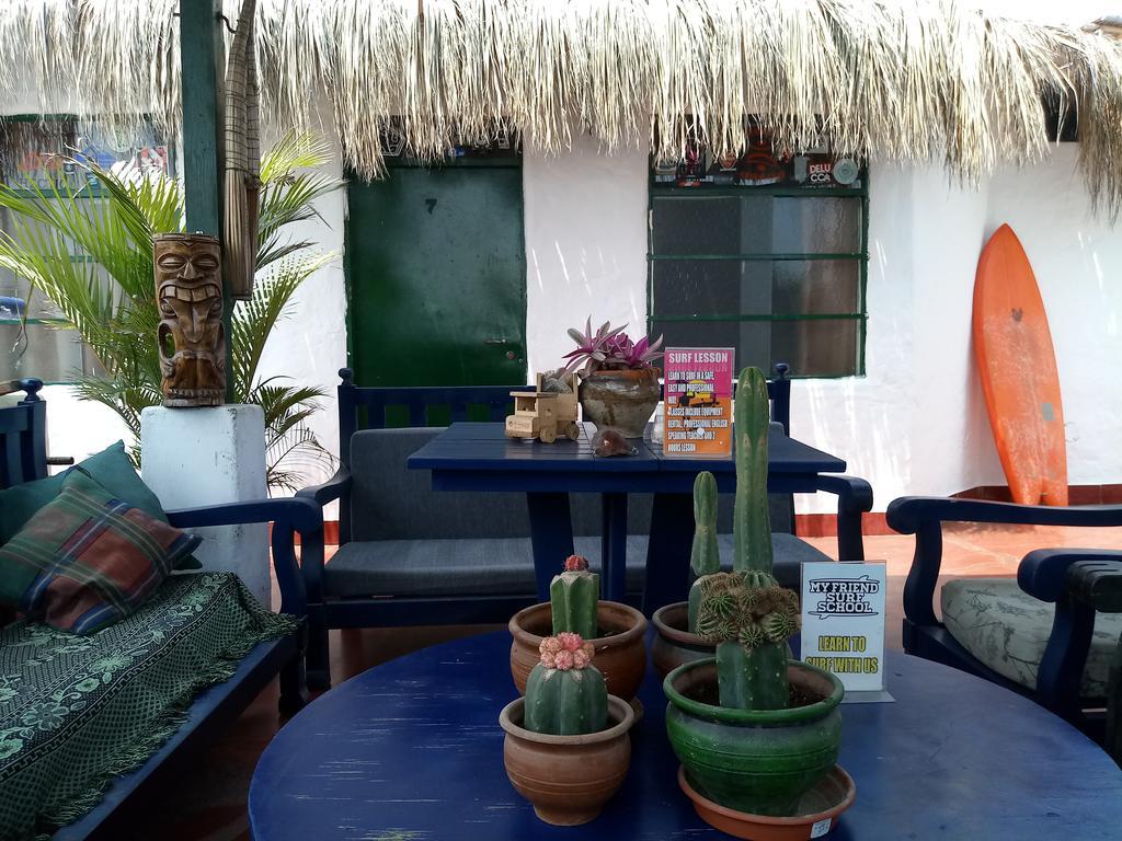 My Friend Surf Hostal Хуанчако Екстериор снимка